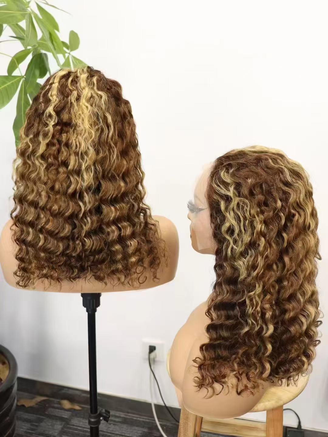 200% Deep Wave 13x6 HD Lace Frontal Wig Brazilian Curly Human Hair Wigs for Women 9x6 Lace Front Human Hair Wig Pre Plucked