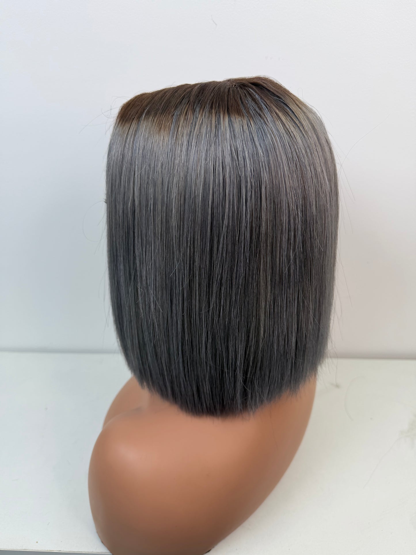 5*5 lace closure silver colors 10inch Bob wig