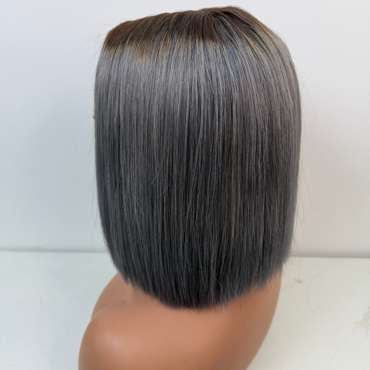 2*6 lace closure silver colors 10inch Bob wig